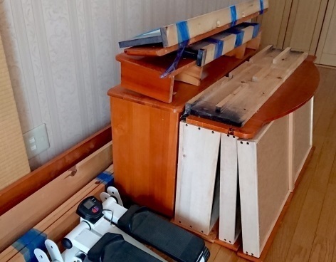 分解したベッド